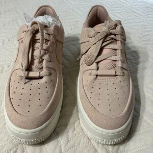 Nike Air Force 1 Sage Low